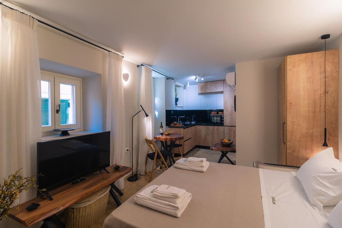 Apartment Medusa Venetian In Corfu Old Town