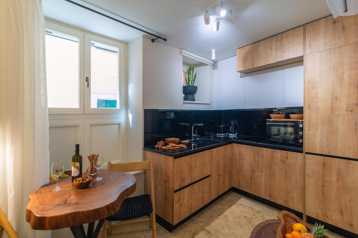 Apartment Medusa Venetian In Corfu Old Town Corfu (city)